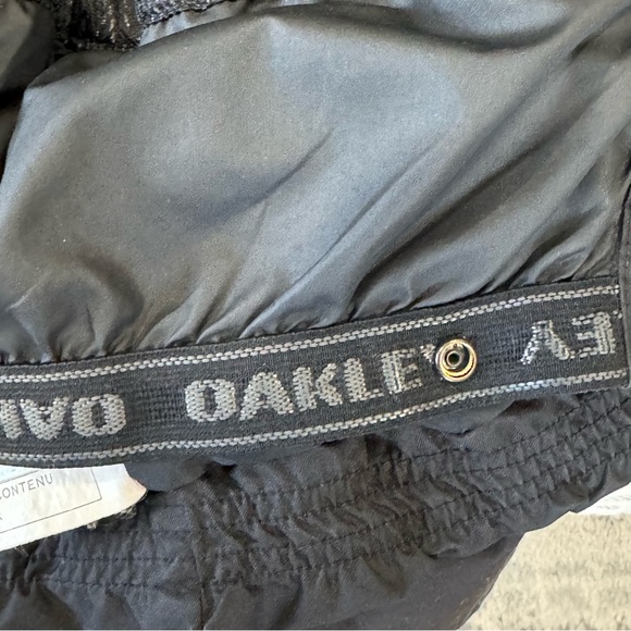 Oakley Women's Black All-Weather Performance Jacket - Small - Picture 8 of 11